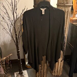 Kenar Elegant Black Cardigan